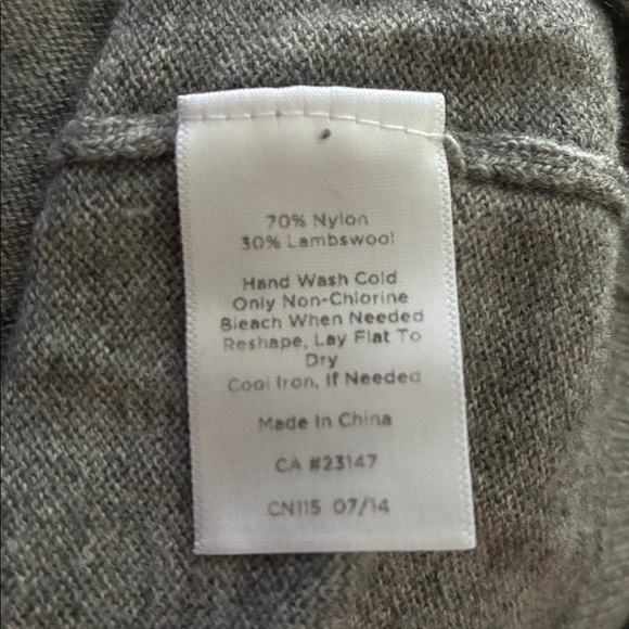 Talbots Lambswool Blend Penguin Sweater XL - Picture 3 of 3